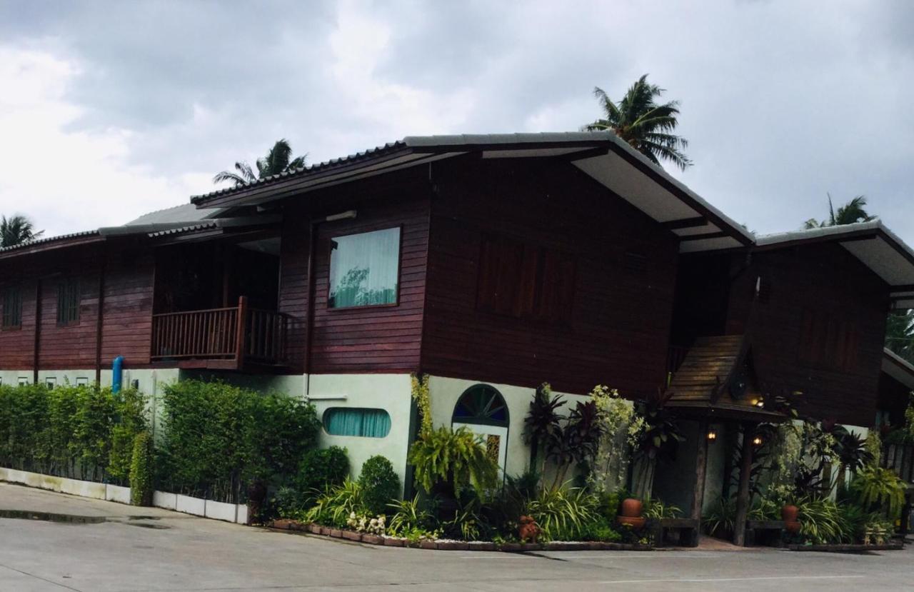 Chuchaiburi Sri Amphawa Eksteriør bilde