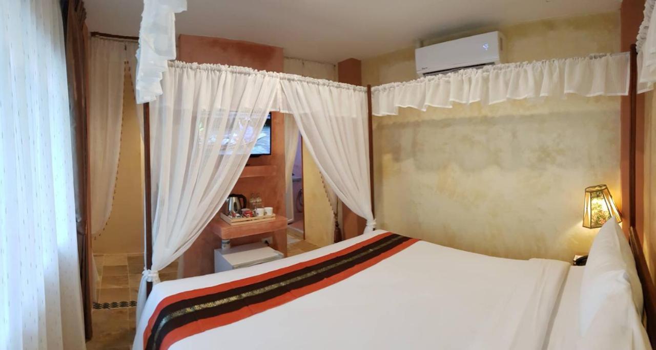 Chuchaiburi Sri Amphawa Eksteriør bilde